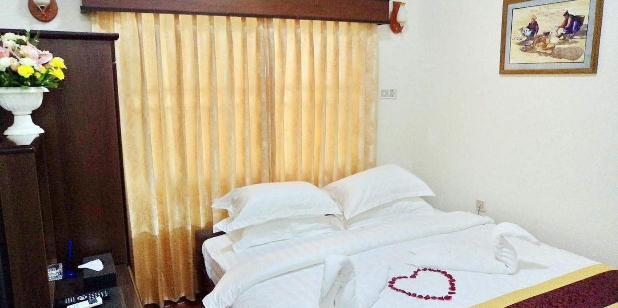 Hotel Sahara Mandalay Bagian luar foto
