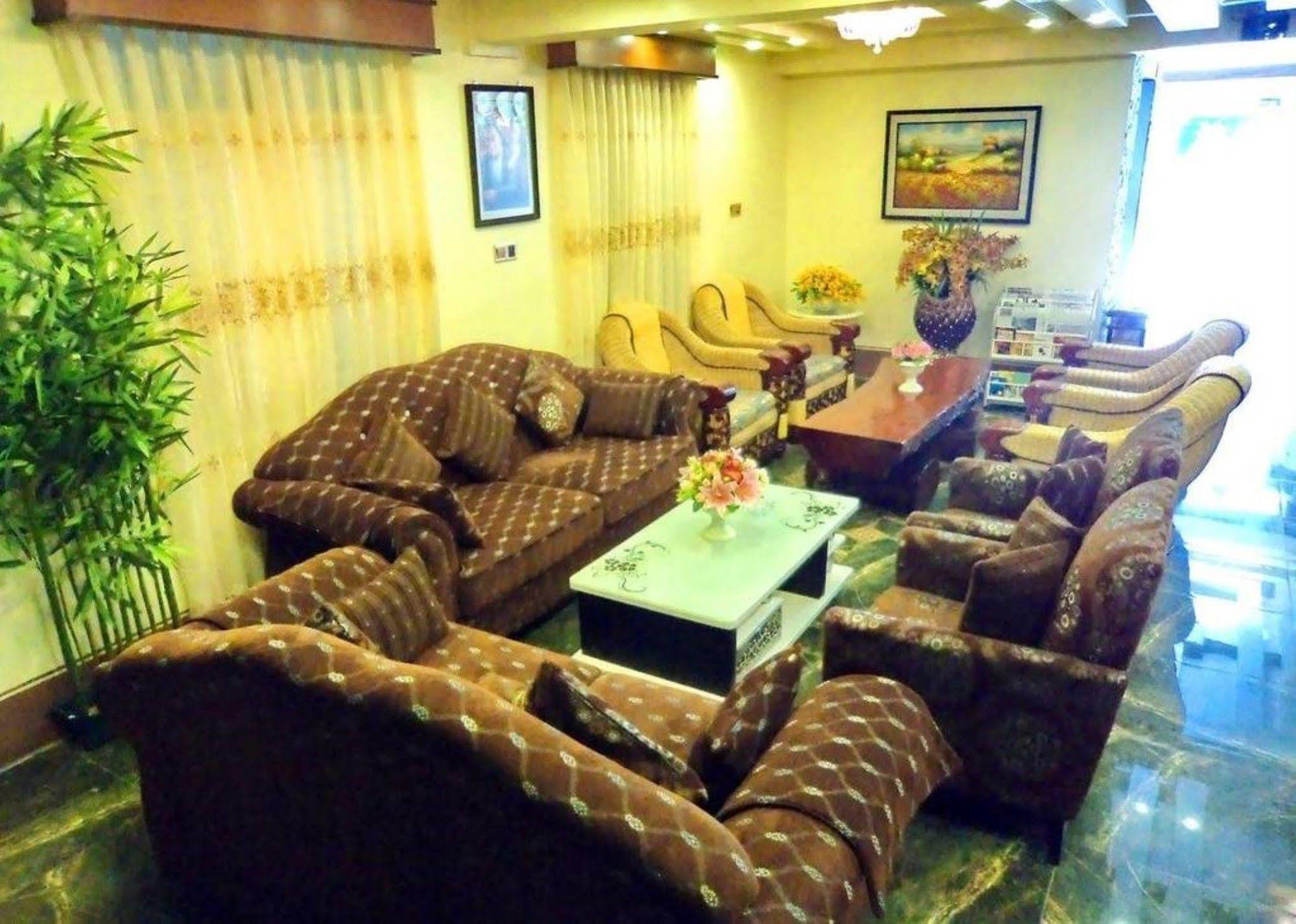 Hotel Sahara Mandalay Bagian luar foto