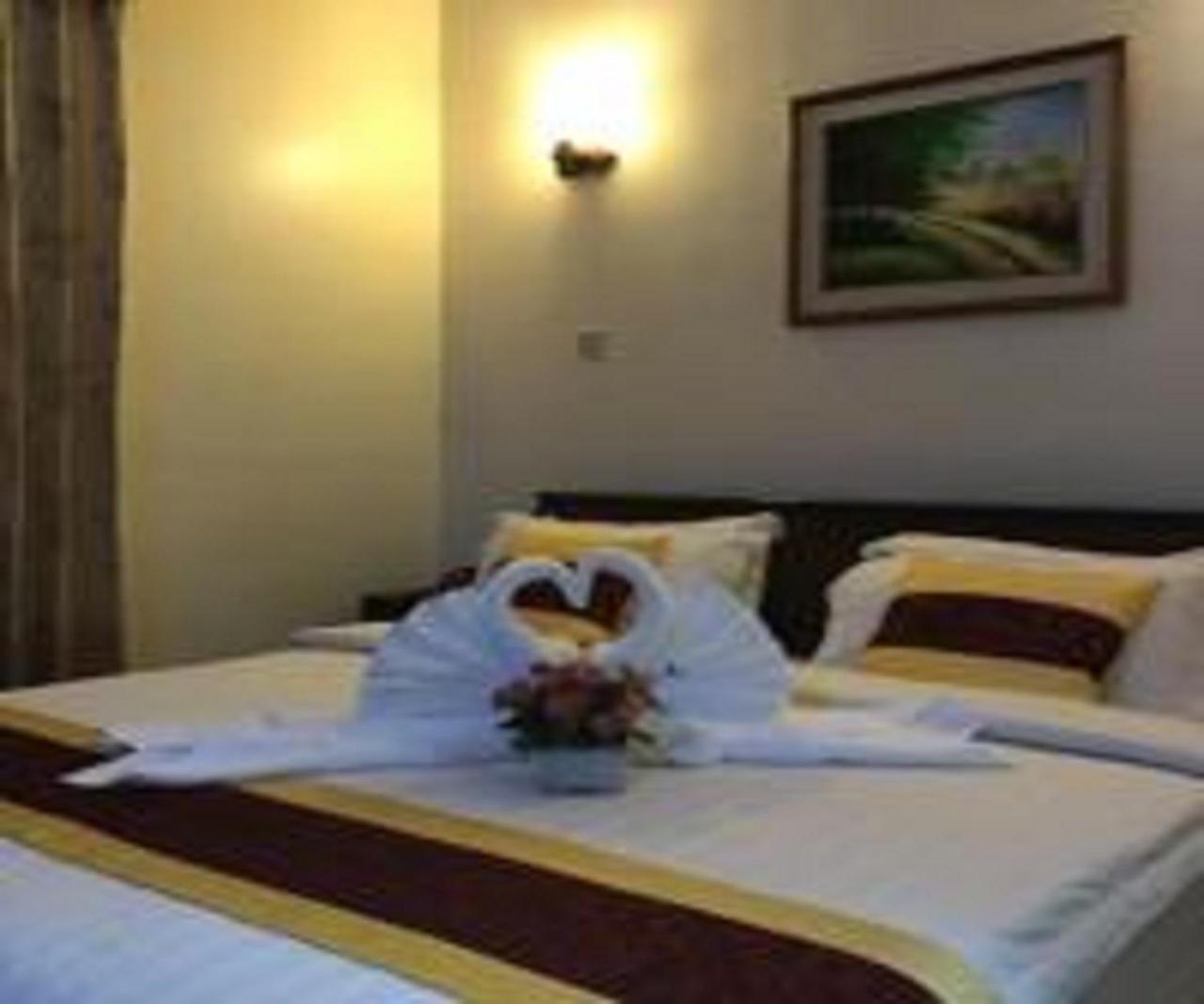 Hotel Sahara Mandalay Bagian luar foto